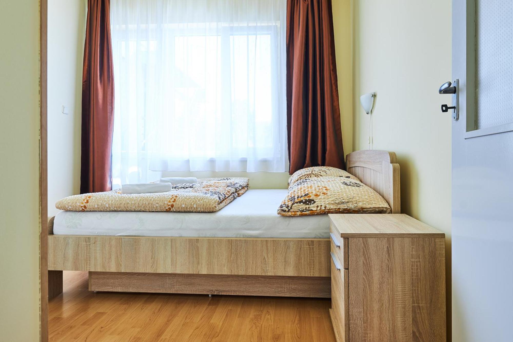 Ada 2 Apartmanhaz Hajdúszoboszló 外观 照片