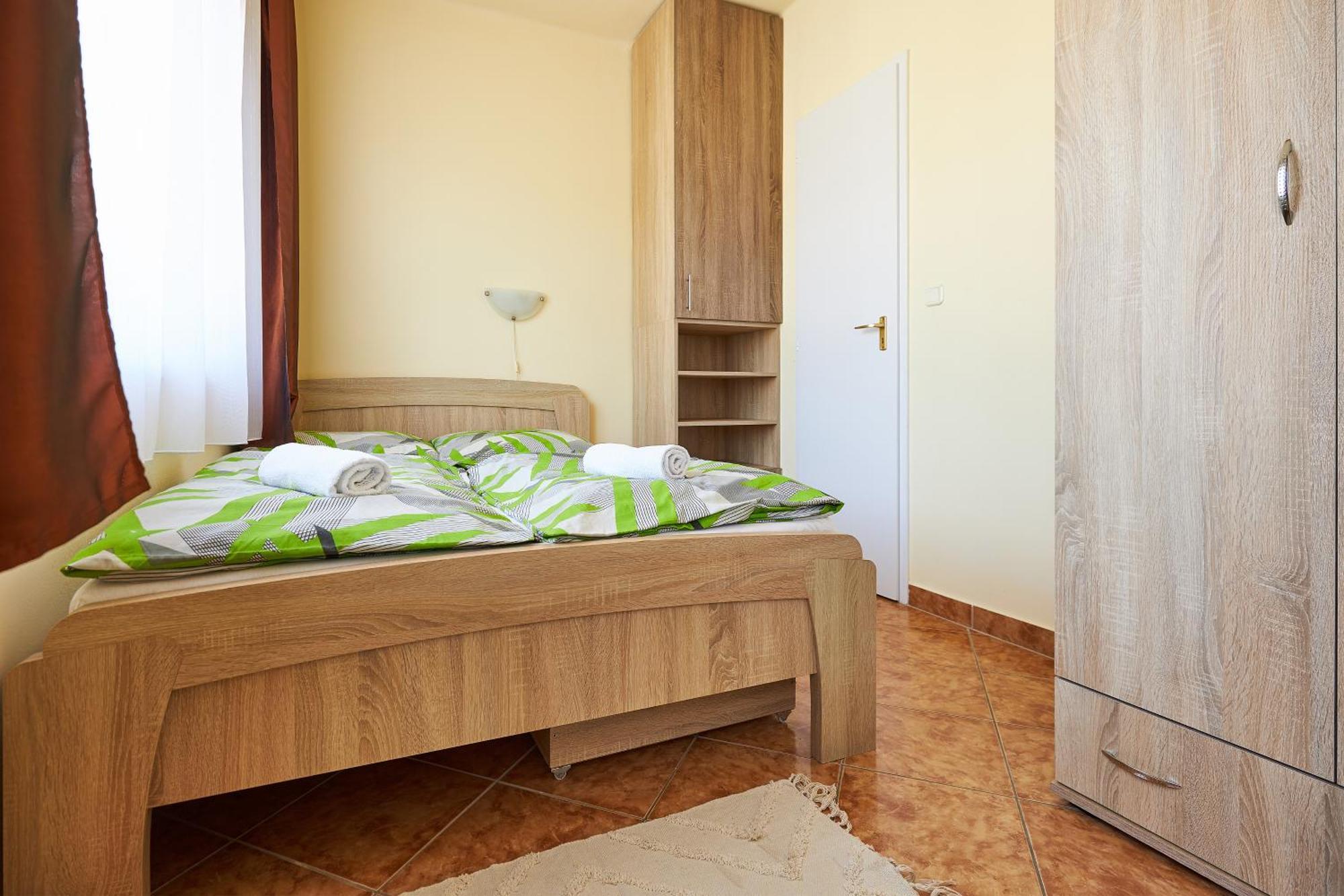 Ada 2 Apartmanhaz Hajdúszoboszló 外观 照片